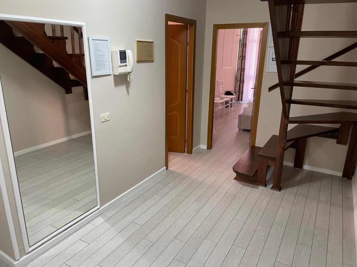 Sun Tower-Center Of Tirana Apartment Ngoại thất bức ảnh